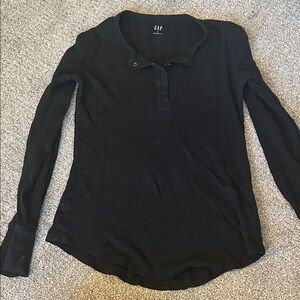 GAP Women's Classic Black Long Sleeve Tee